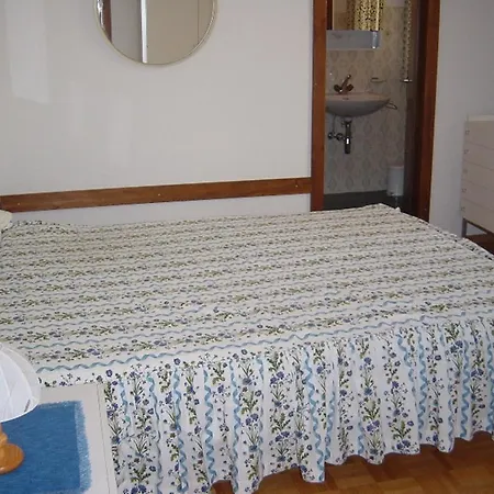 Apartament Mesnil *